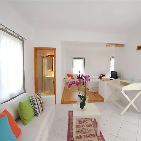 Mavi Turkbuku Hotel 3*
